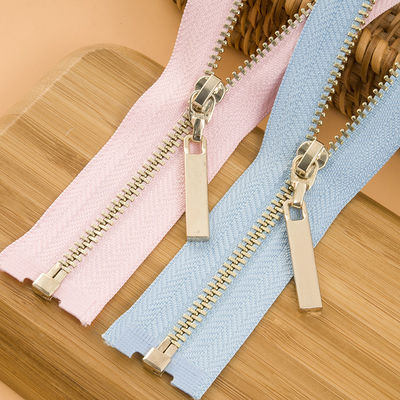 Accesorios de ropa de tipo abierto de aleación de zinc