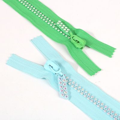 Dos filas verdes # 3 # 5 # 8 # 10 Cerraduras de diamante Dientes funcionan sin problemas
