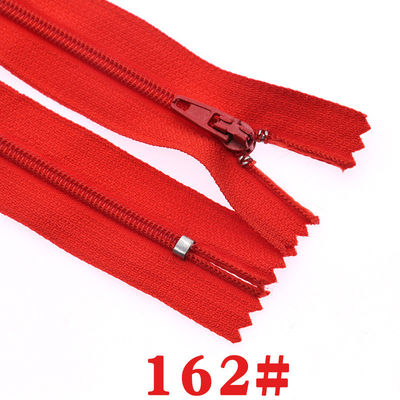 Hot wholesales cremallera Oeko-Tex 100 para bolsa cerrada con cerradura automática 3# cremallera de nylon para pantalones